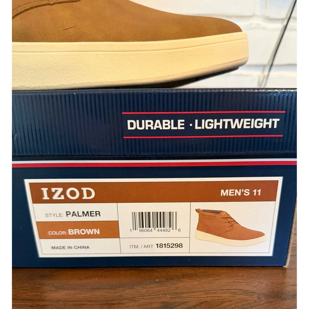 NWT IZOD Palmer Mens 11 Brown Memory Foam Chukka Boot Sneakers Preppy Classic‎
